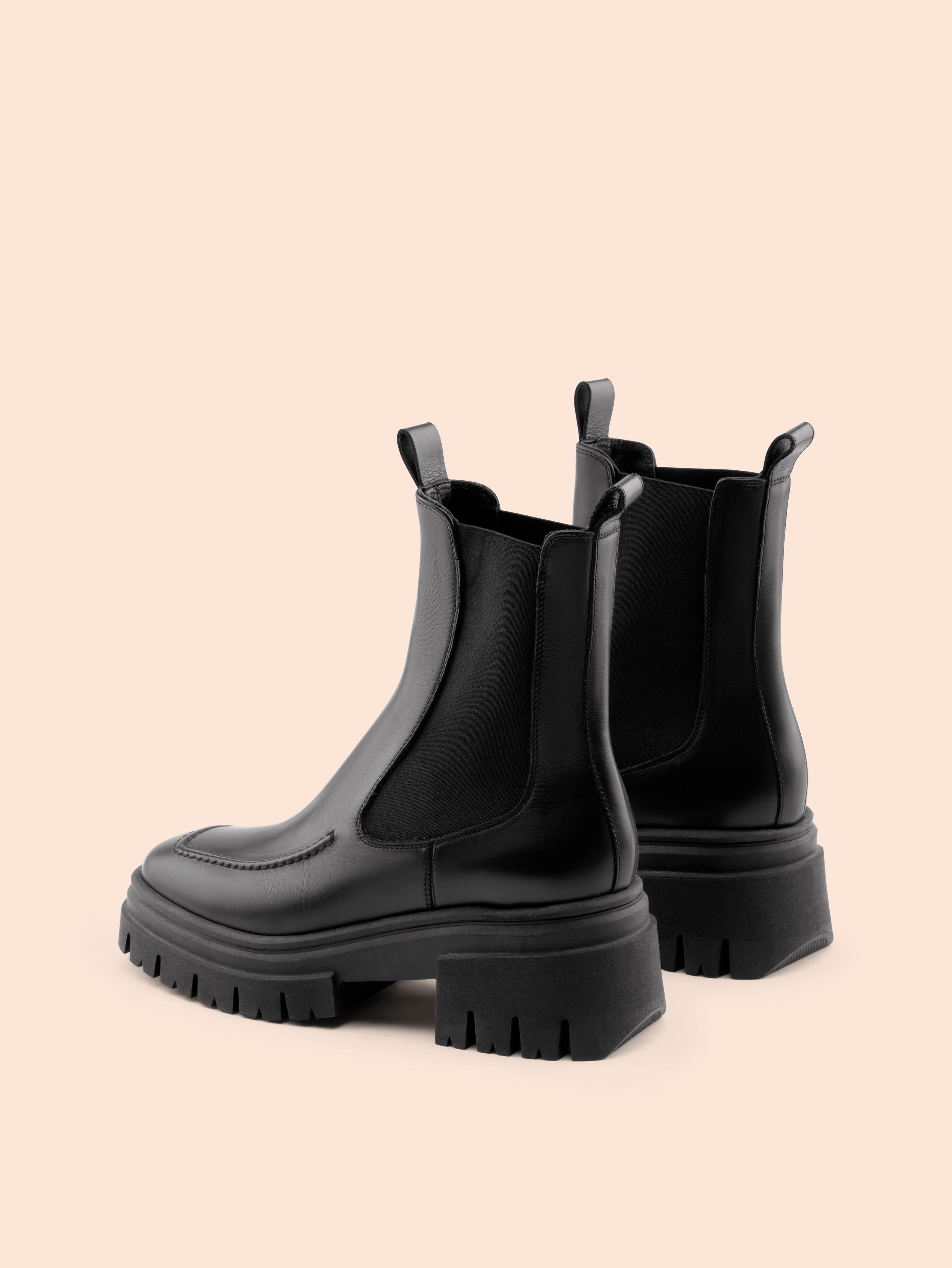 Biella Black Boot