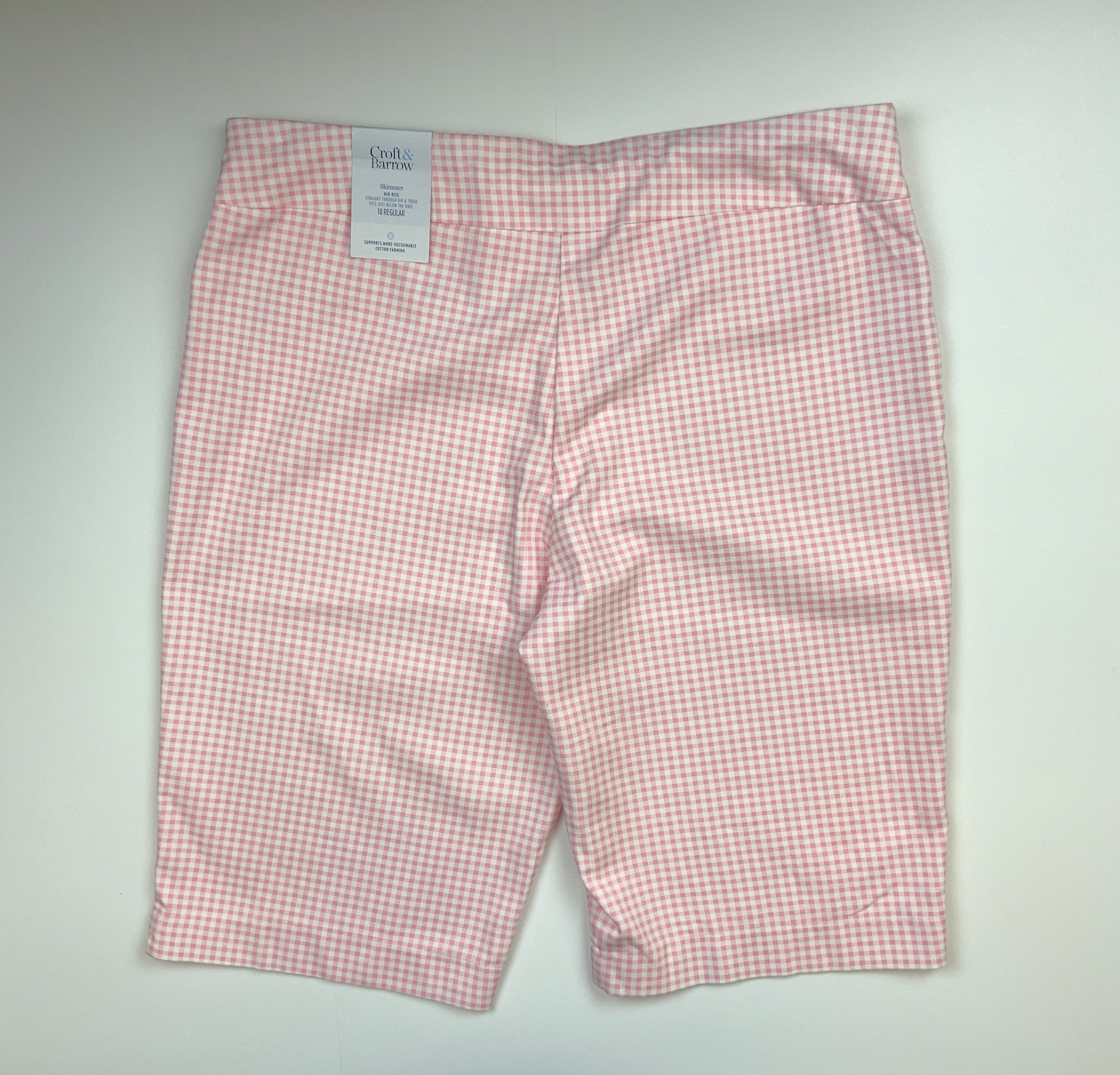 Shorts By Croft And Barrow  Size: 18