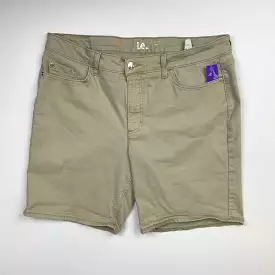 Shorts By Lee  Size: 18