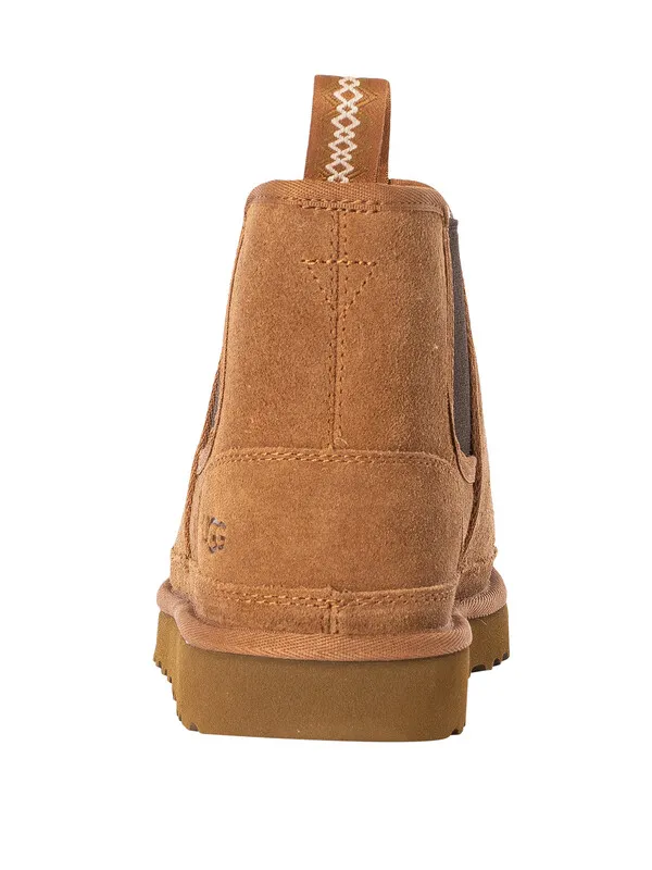 UGG Neumel Chelsea Boots - Chestnut